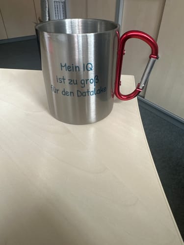 Customer photo review of TassenExpress - Karabiner Edelstahl-Tasse mit Logo Groß 325ml