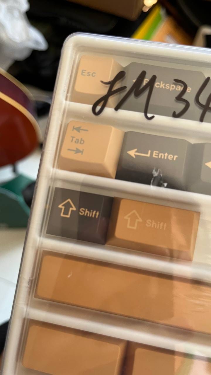 Customer photo review of Keykobo Fremen ABS Double-Shot Keycap Set