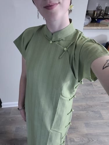 Customer photo review of Jue Lei 蕨类 Fern 1930s Cotton & Linen Daily Qipao