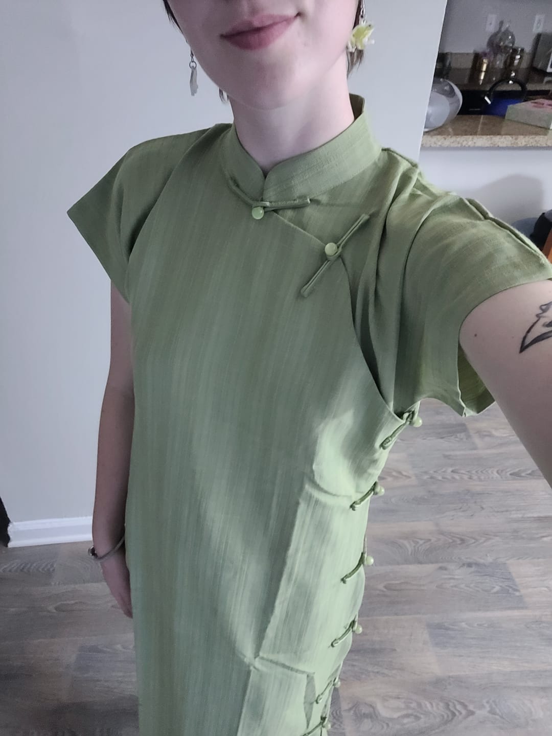 Customer photo review of Jue Lei 蕨类 Fern 1930s Cotton & Linen Daily Qipao