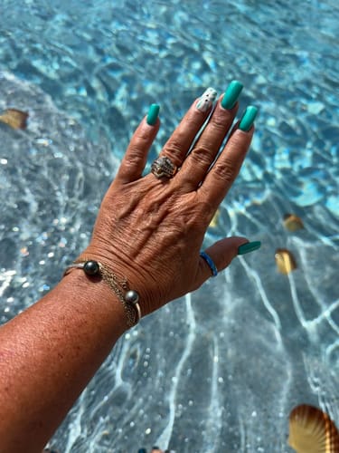 Customer photo review of Sterling Silver Double Tahitian Pearl Cuff Size Small