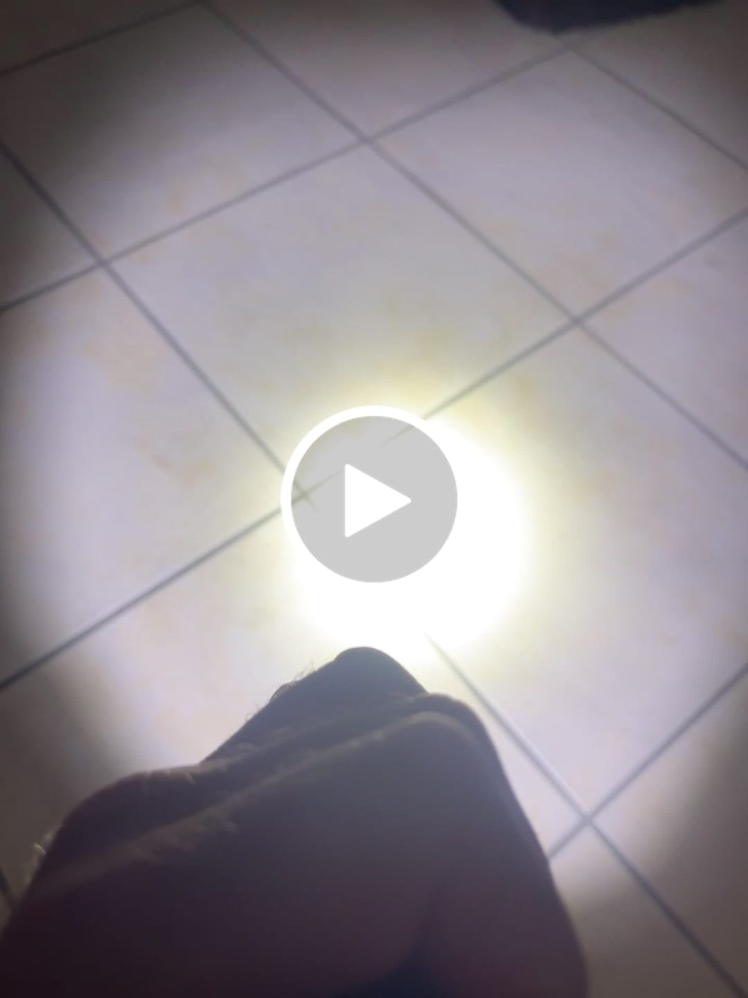 Customer video review of Fenix TK17 Lampe de poche tactique haute performance - 3600 lumens - Rechargeable USB-C