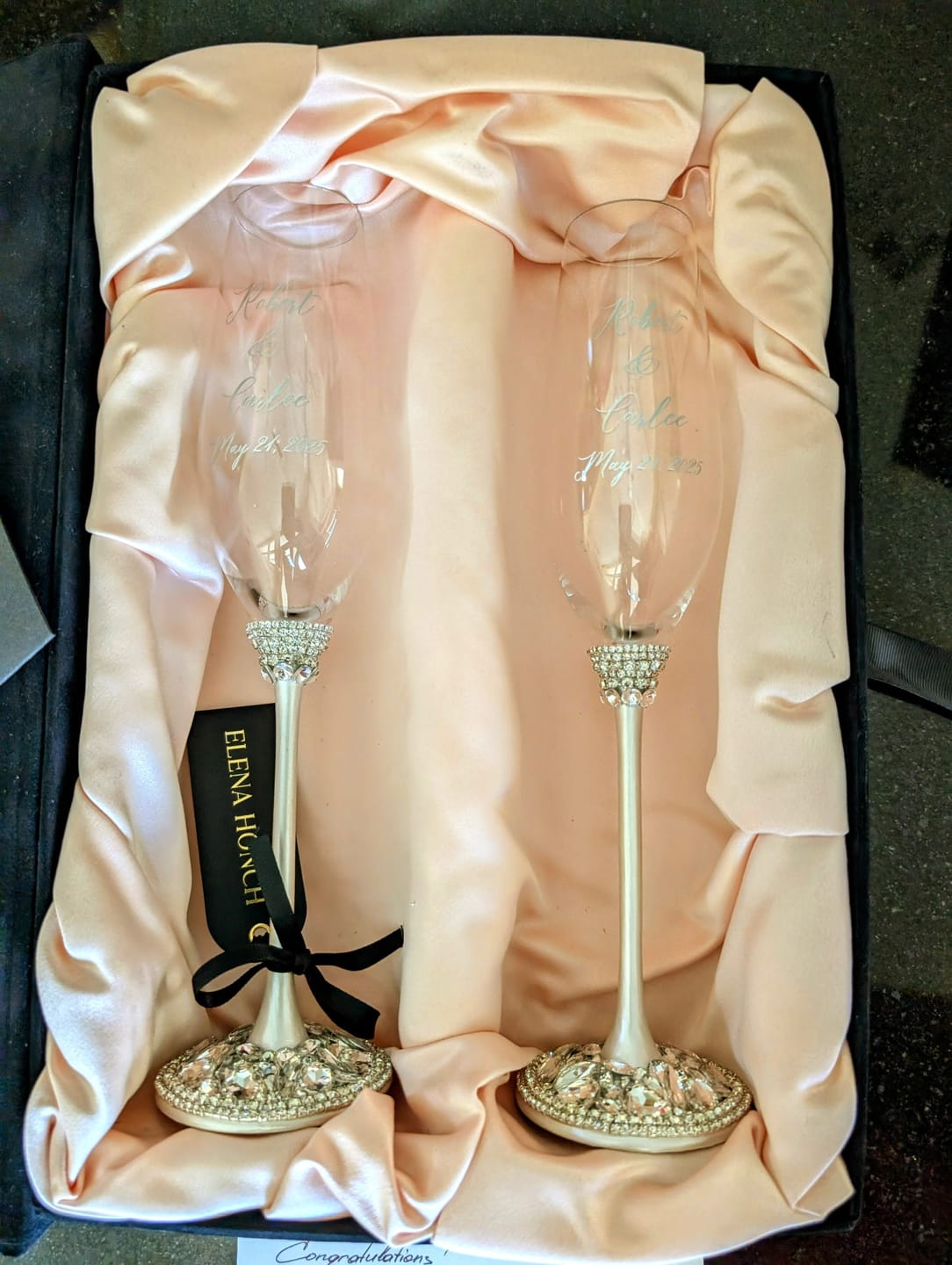Customer photo review of White Flutes Avrora