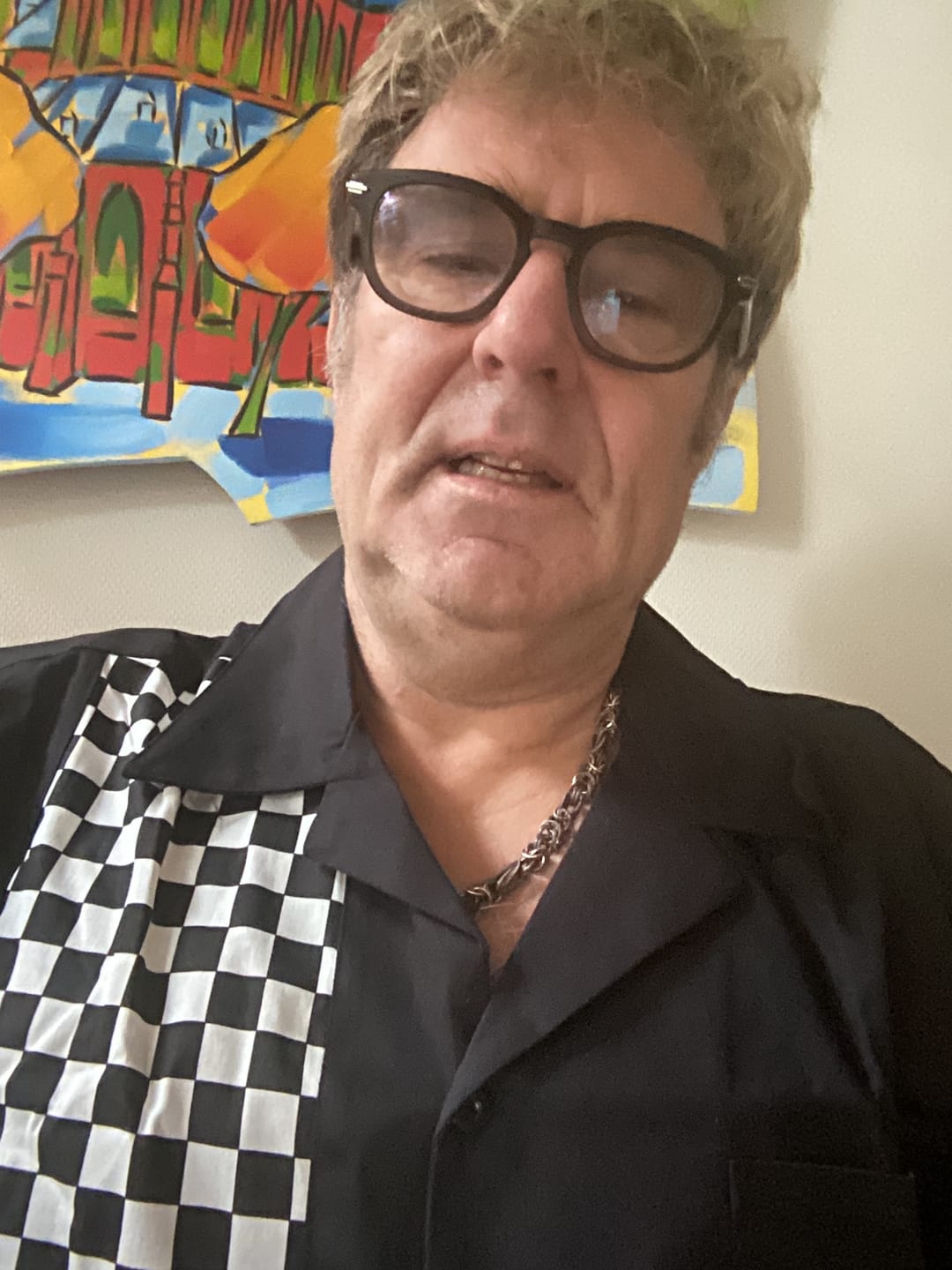 Customer photo review of Chemise à manches courtes avec drapeau à damier noir et blanc Camp 50's Cotton Pocket Bowling pour homme