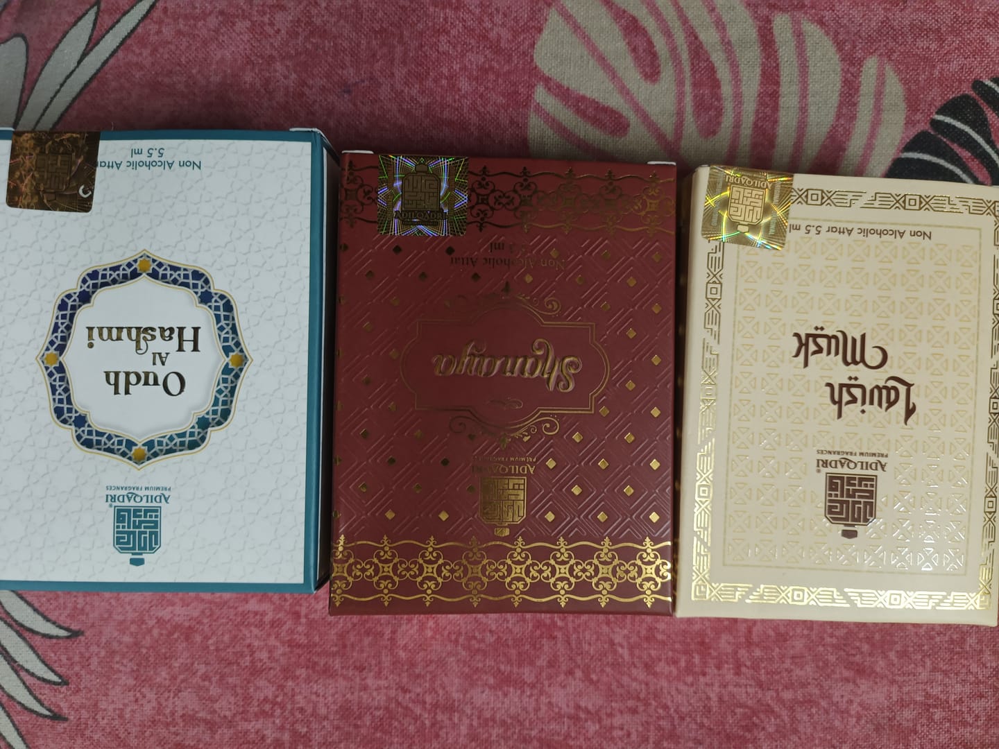 Customer photo review of 3 Pcs Attar Set Shanaya, Lavish Musk And Oudh Al Hashmi 5.5 Ml Each