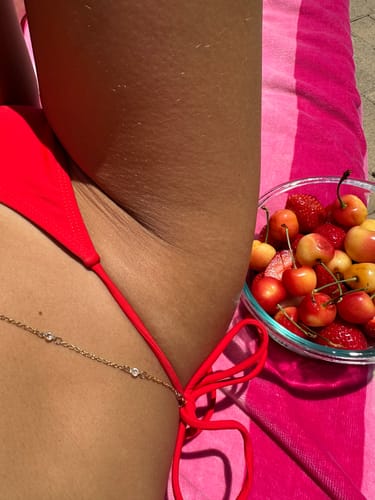 Customer photo review of 001 Bikini Bottoms - Siren Red