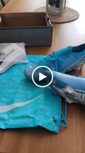 Customer video review of Mercurial Vapor 13 FG New Lights - Bleu/Blanc