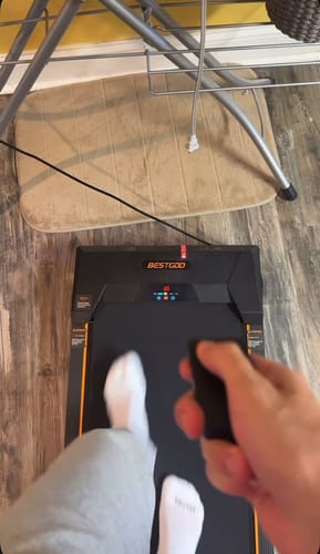 Customer photo review of BestGod T1 Classic 5% Incline Under Desk Walking Pad, 330 Lbs