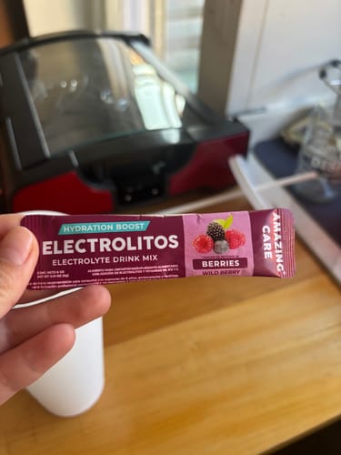 Customer photo review of Pack 4x Electrolitos Mix Sabores + Vaso Regalo