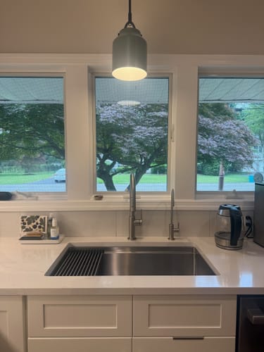 Customer photo review of 31" Workstation Kitchen Sink - 8" Depth - Single Bowl - Offset Drain - Reversible (5LS31C-8)