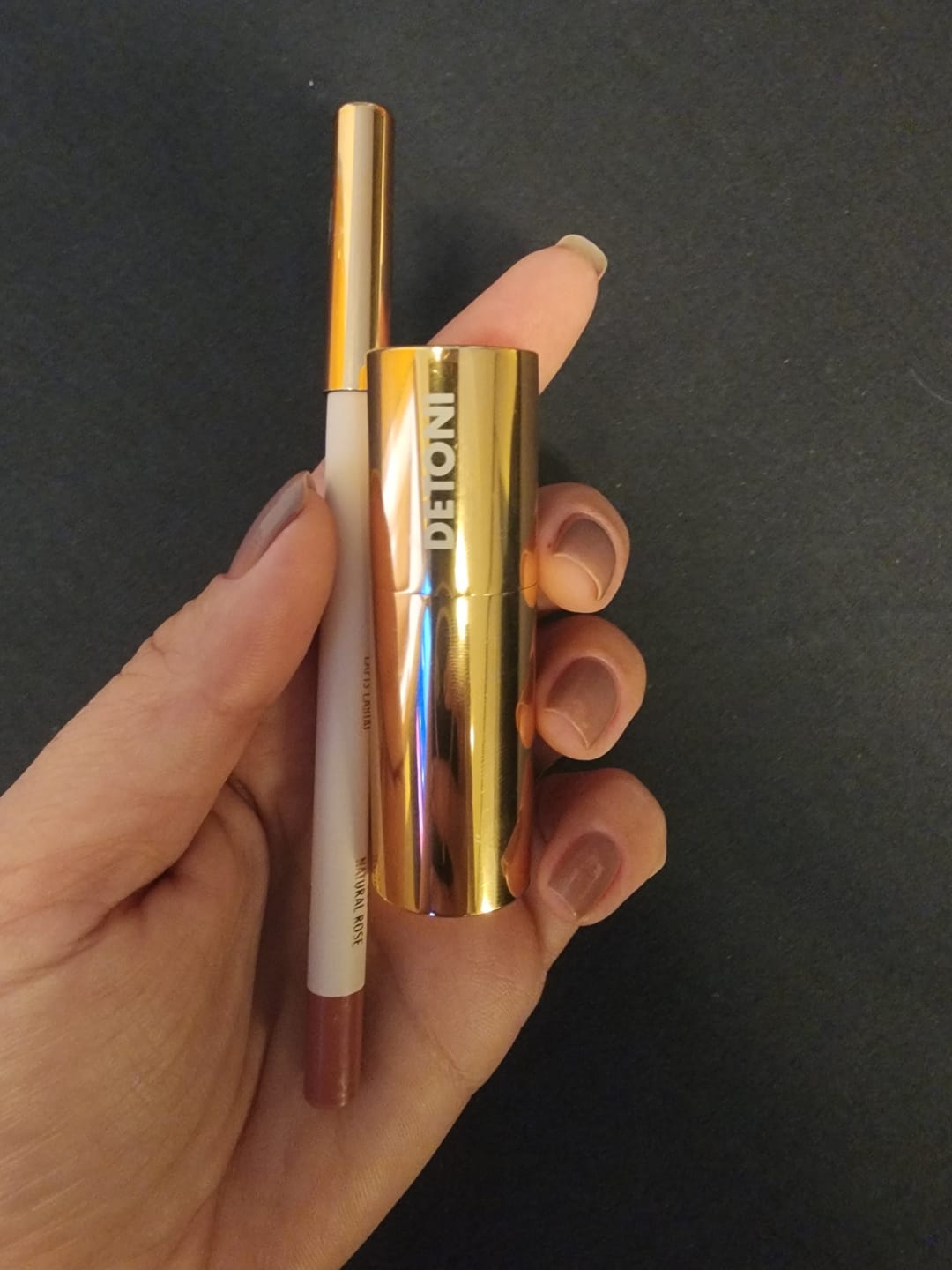 Customer photo review of KIT ICONIC LIPS | 200 NATURAL ROSE