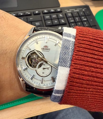 Customer photo review of Reloj Orient Automatic RA-AR0004S Open Heart 40.8 mm