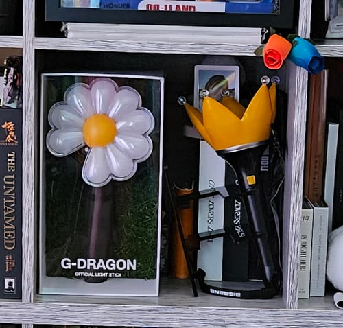 Customer photo review of BIGBANG - OFFICIAL LIGHT STICK V.4