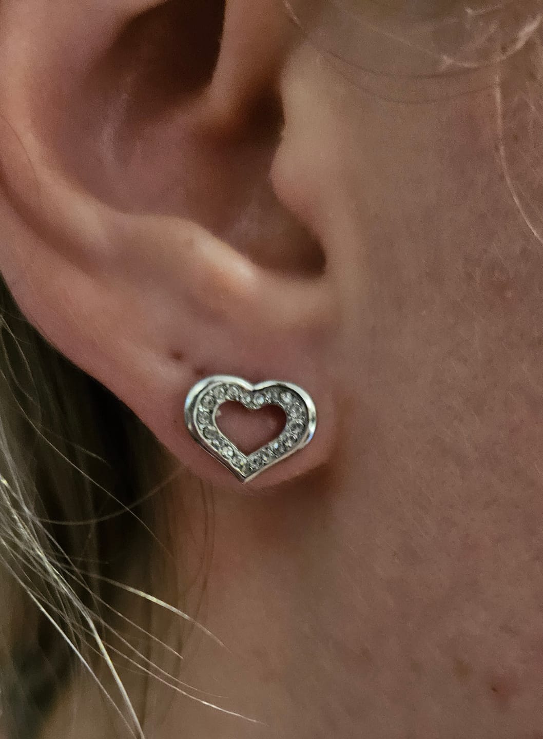 Customer photo review of Dominique 18k White Gold Plated Silver Heart Stud Earrings with Swarovski Crystals