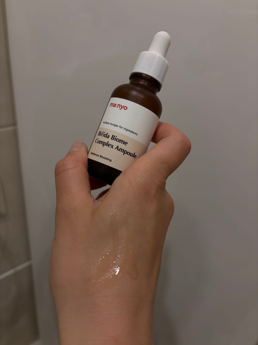 Customer photo review of Ādu atjaunojoša ampula ar bifidobaktēriju lizātu Manyo Bifida Biome Complex Ampoule