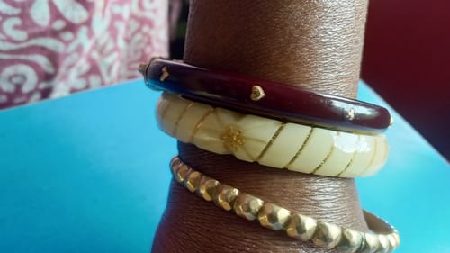 Customer photo review of "Shwet Ivory : A Truly Unique 916 Gold Bangle"