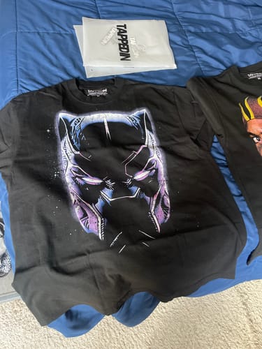 Customer photo review of "Black Panther" T-Shirt