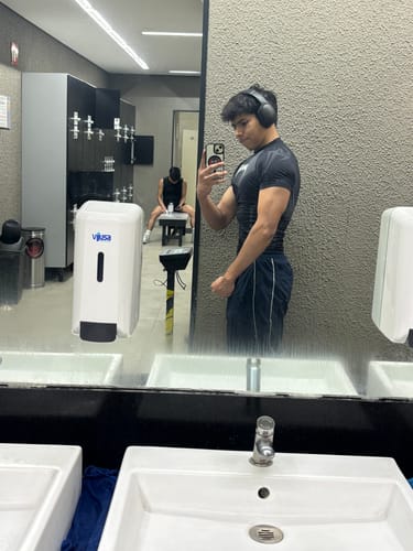 Customer photo review of WARRIOR COMPRESSION TEES #4041