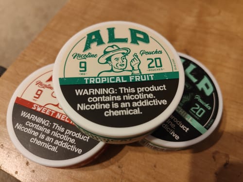 Customer photo review of Tropical Fruit Nicotine Pouches