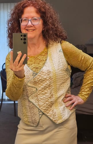 Customer photo review of CARMEN VEST | GARDEN MOSAIC