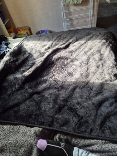 Customer photo review of Waterproof Splash Blanket™- Black on Black The OG