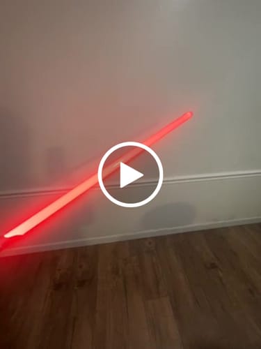 Customer video review of Apprentice Staff