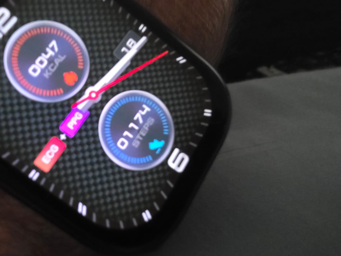 Customer photo review of Fitaos Pro 9 High-end Flagship Smartwatch ECG blood glucose Uric acid cholesterol Stress monitoring