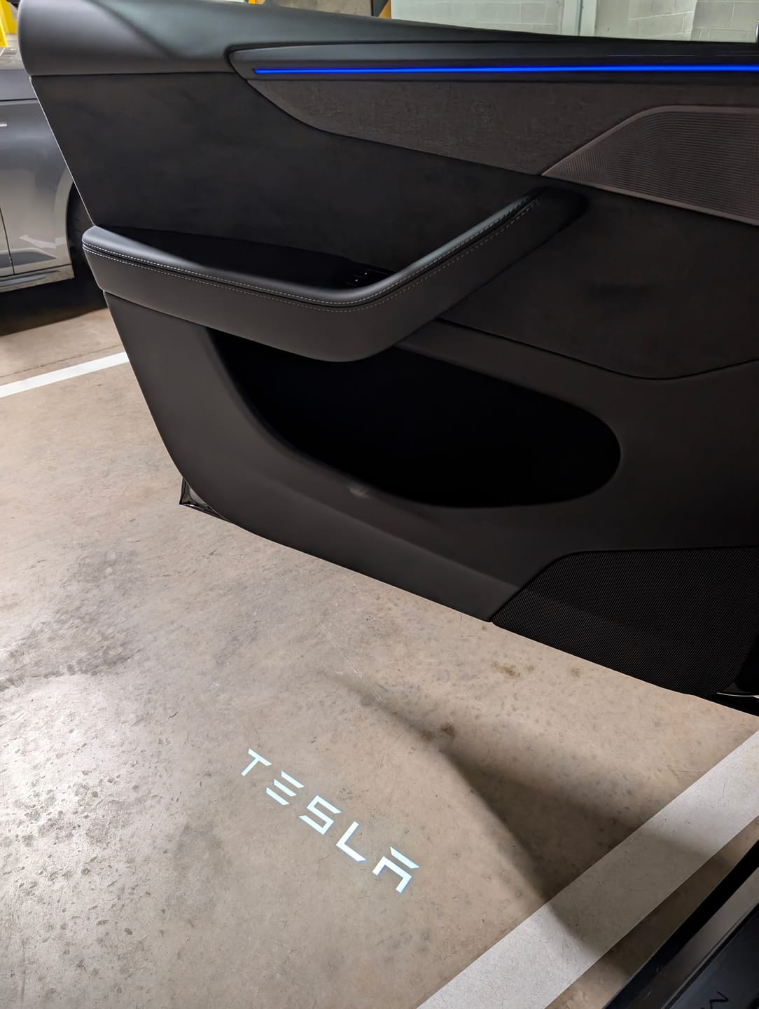 Customer photo review of Projection Light for Tesla Model 3 & Y