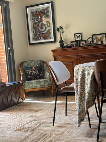 Customer photo review of ODENSE - Lot de 2 chaises en bois et velours côtelé beige