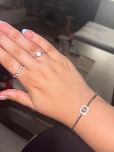 Customer photo review of Viviene Armband | 18K vergoldet