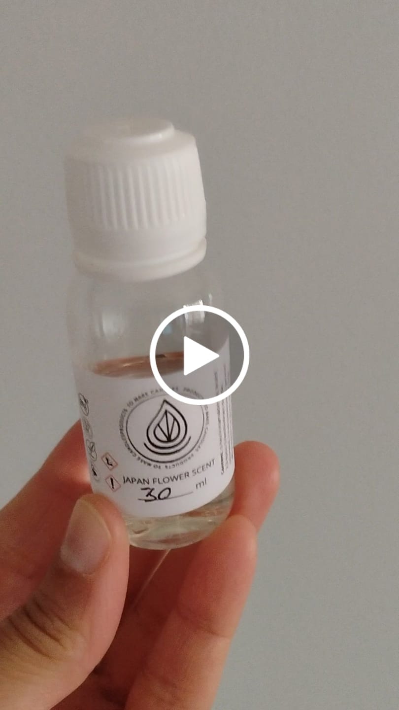 Customer video review of Fragancia JAPAN FLOWER SCENT