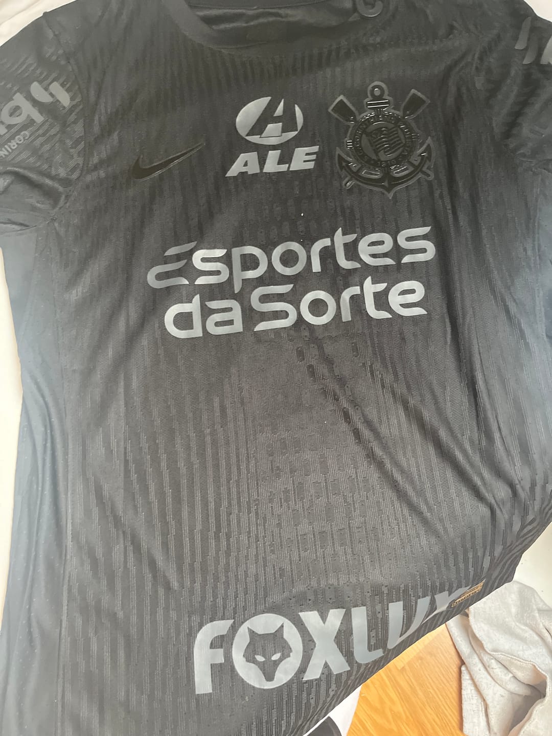 Customer photo review of Memphis Depay #10 Corinthians Black Kit Jersey Trikot Maillot Maglia Camiseta