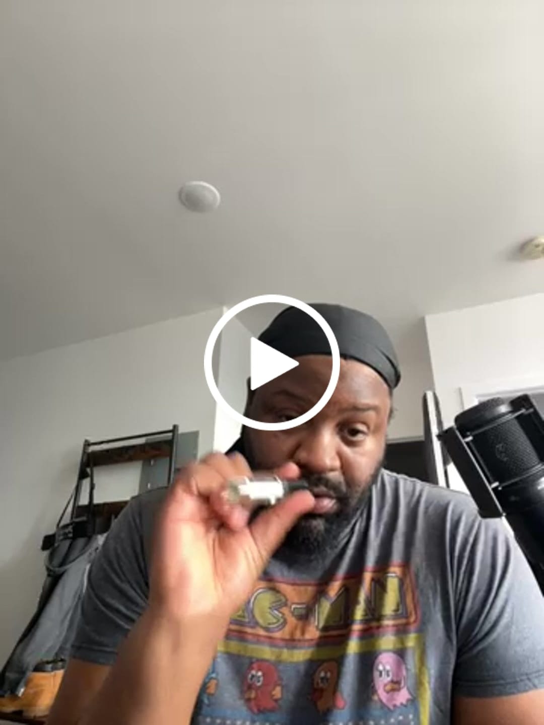 Customer video review of Men's Cologne Oil Roller