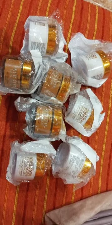 Customer photo review of Hair Repairs Hair Mask Biotin Collagen Keratin Treatment Hairs Conditioner Hair Essential Oil Nourishing for Dry Damaged