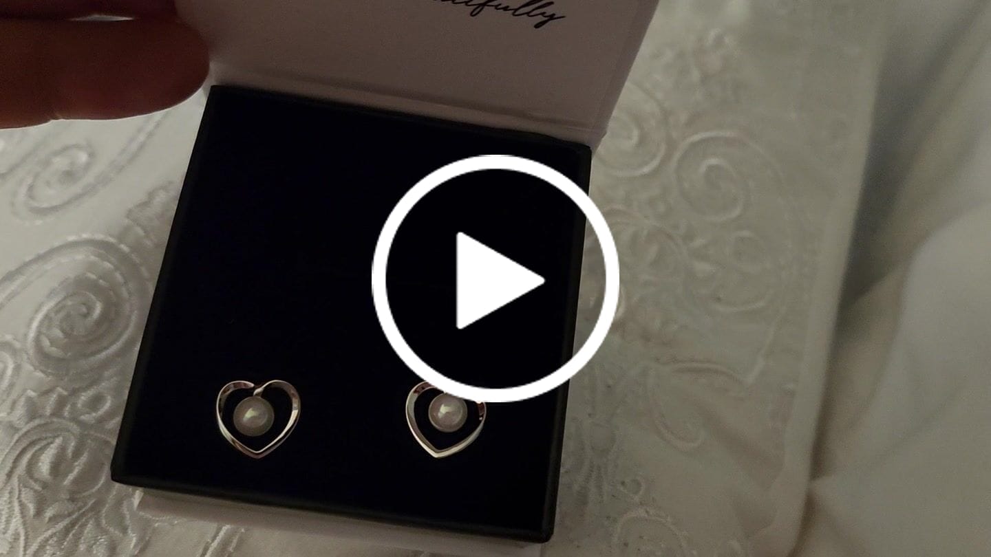Customer video review of Harley 18k White Gold Plated Heart Stud Earrings with Shell Pearls