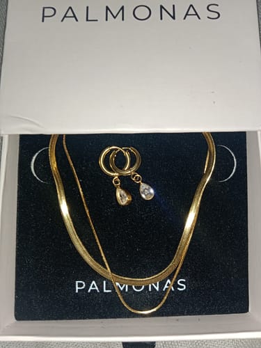 Customer photo review of Delicate Pearl Necklace