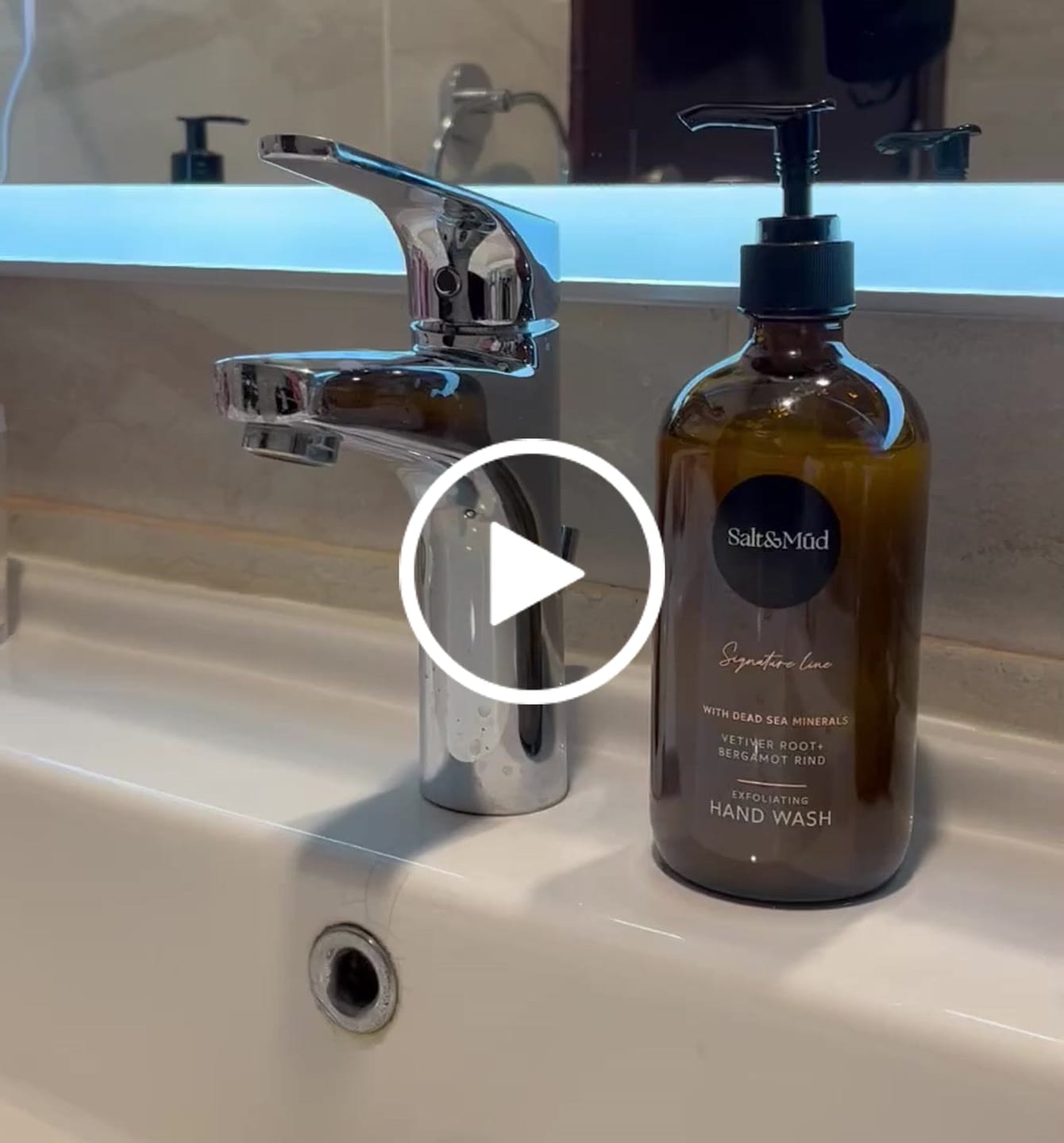 Customer video review of Refill Exfoliating Hand Wash With Dead Sea Minerals 500ml