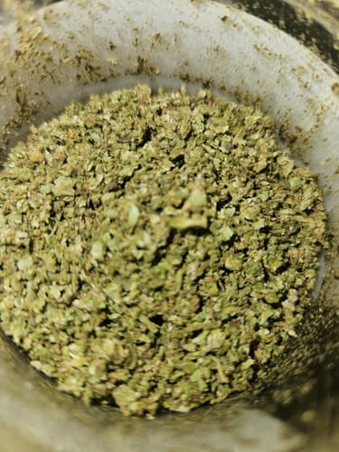 Customer photo review of White Widow - 28 Grams - Hybrid