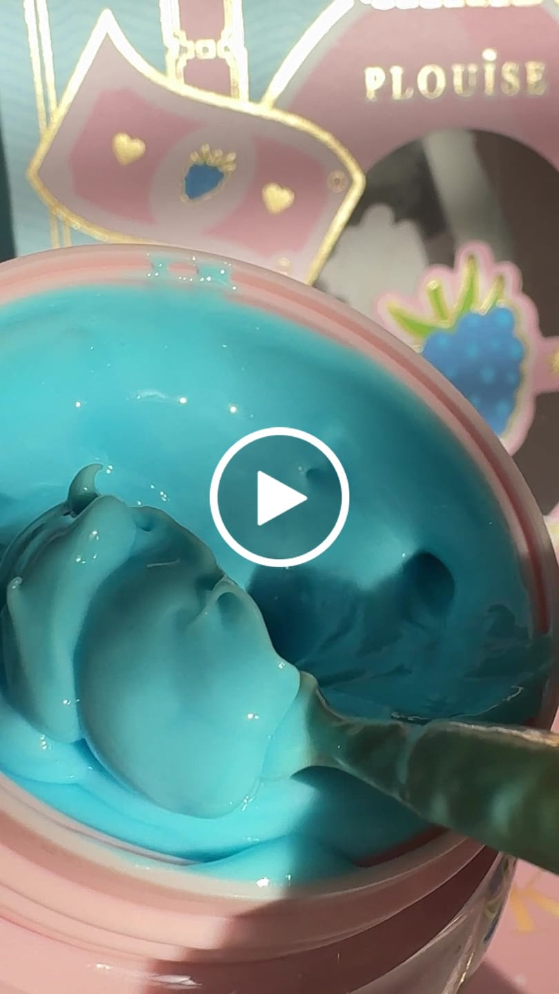 Customer video review of P. Louise I'm So Jelly Makeup Remover