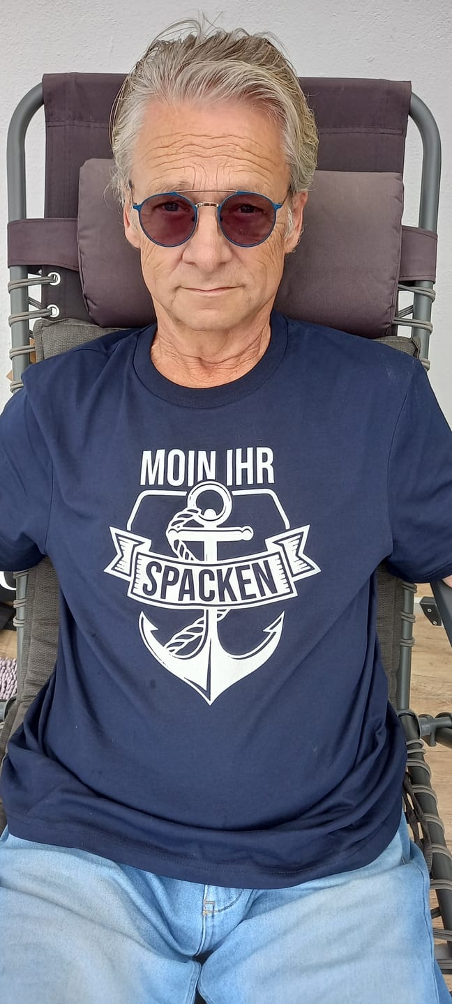 Customer photo review of Moin Ihr Spacken 2 · Herren Premium Bio T-Shirt
