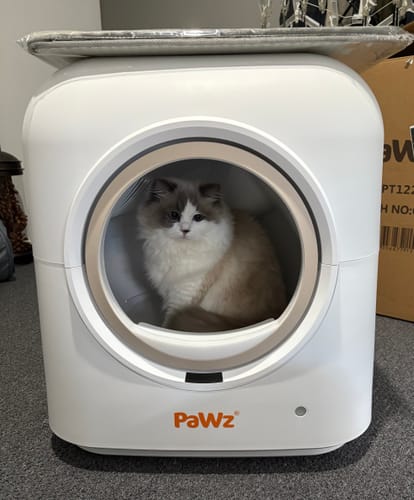 Customer photo review of PaWz AutoClean Pro Automatic Self Cleaning Cat Litter Box