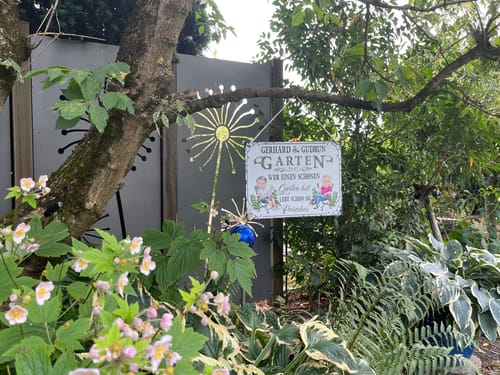 Customer photo review of Personalisiertes Gartenschild mit Namen Anpassbar
