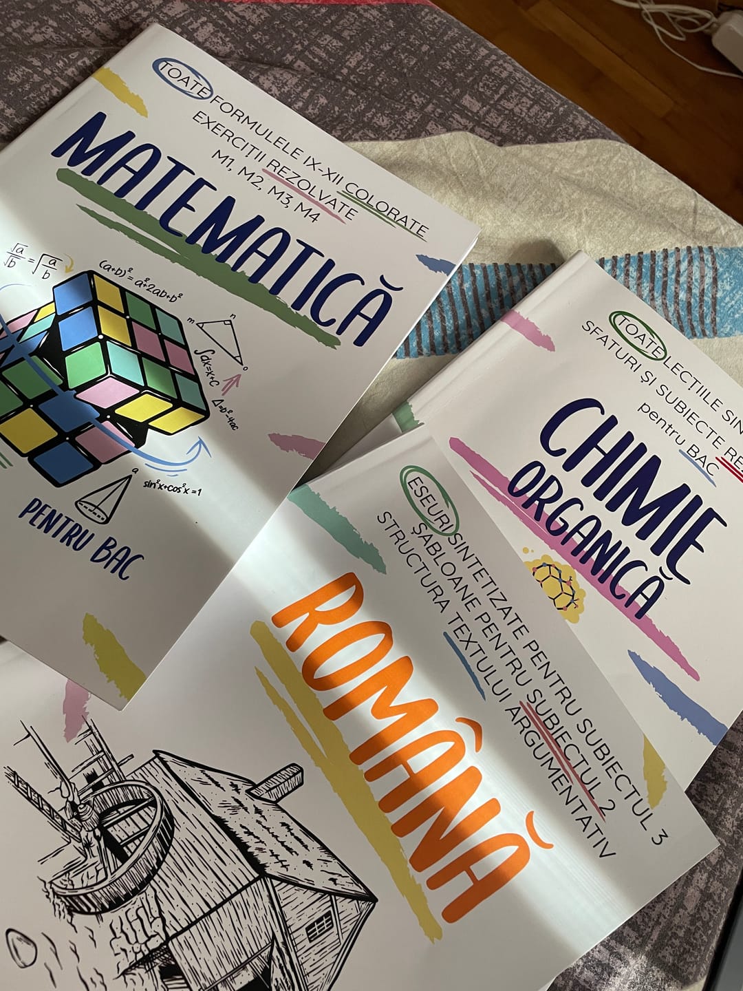 Customer photo review of Pachet Bacalaureat (Română + Matematică + Chimie Organică) Bacademia
