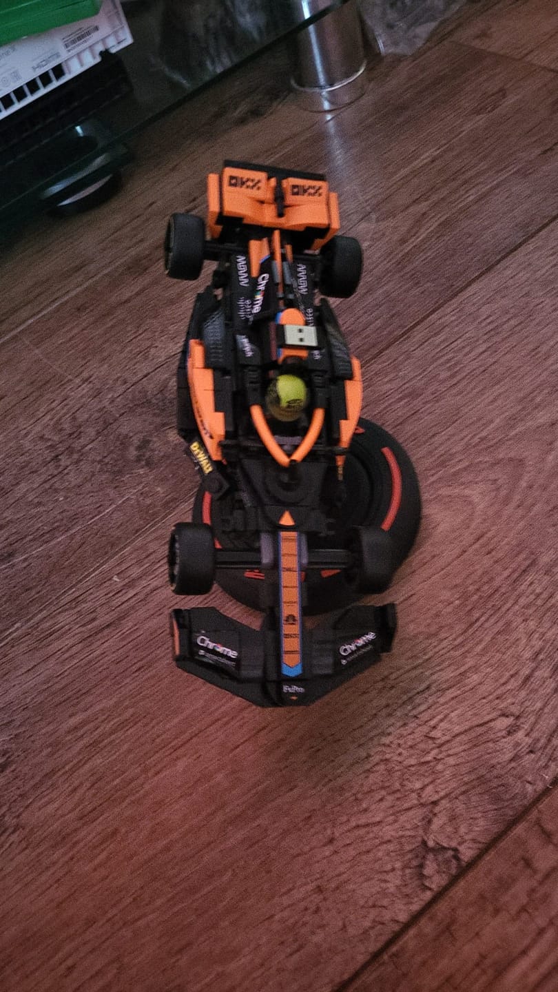Customer photo review of Lando Norris 2025 Nano Helmet