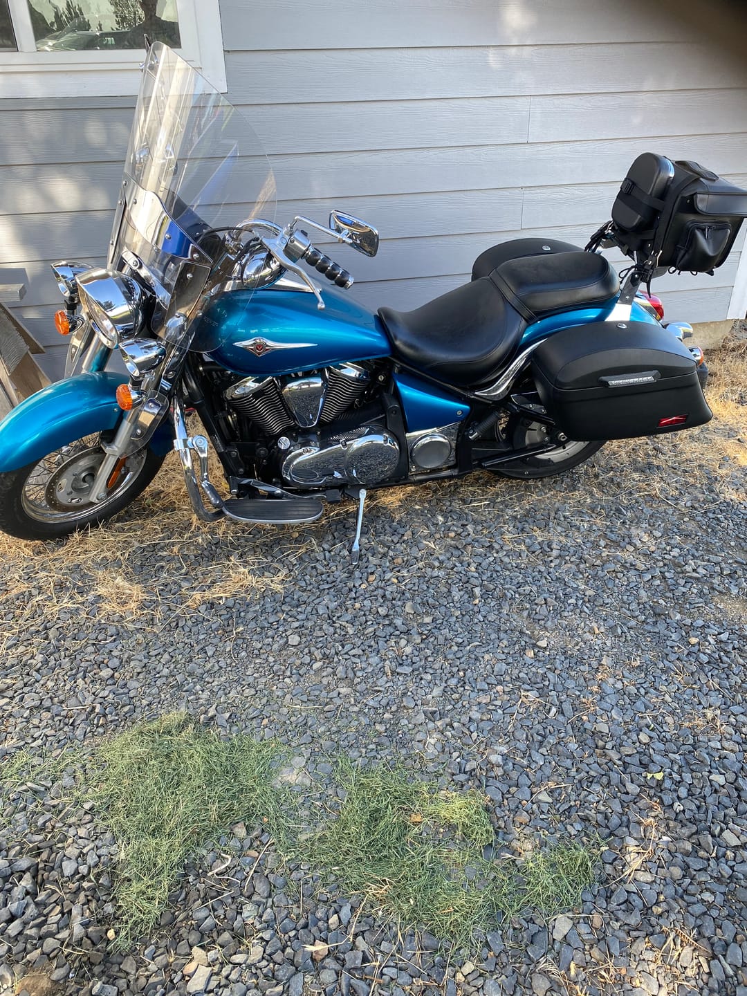 Customer photo review of 44L - Lamellar Stallion Extra Large Kawasaki Vulcan 900 Classic VN900 Leather Covered Motorcycle Hard Saddlebags