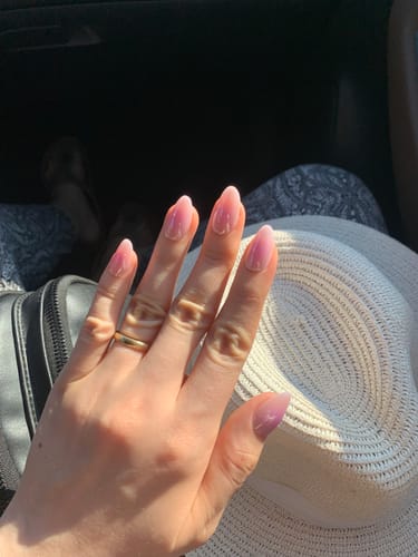 Customer photo review of Pink Aurora - Short Almond