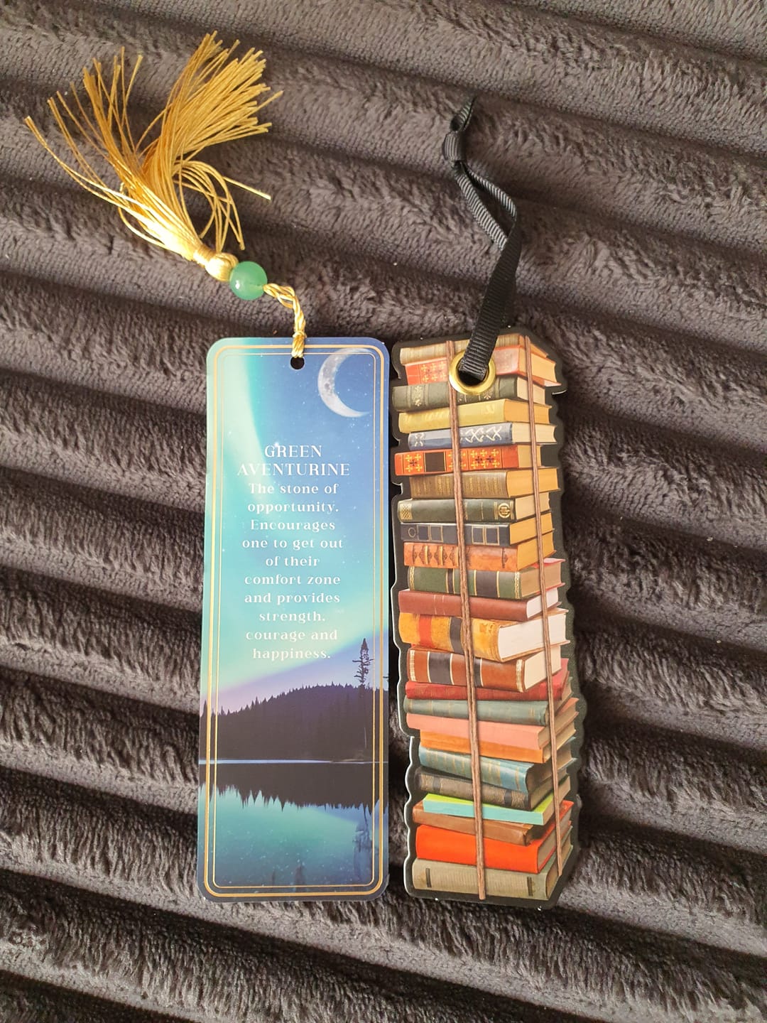 Customer photo review of Bücherwurm Lesezeichen by if – Magische Motive