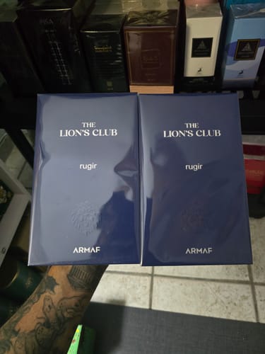 Customer photo review of Armaf Lion's Club Rugir Eau de Parfum for Men 3.4 oz