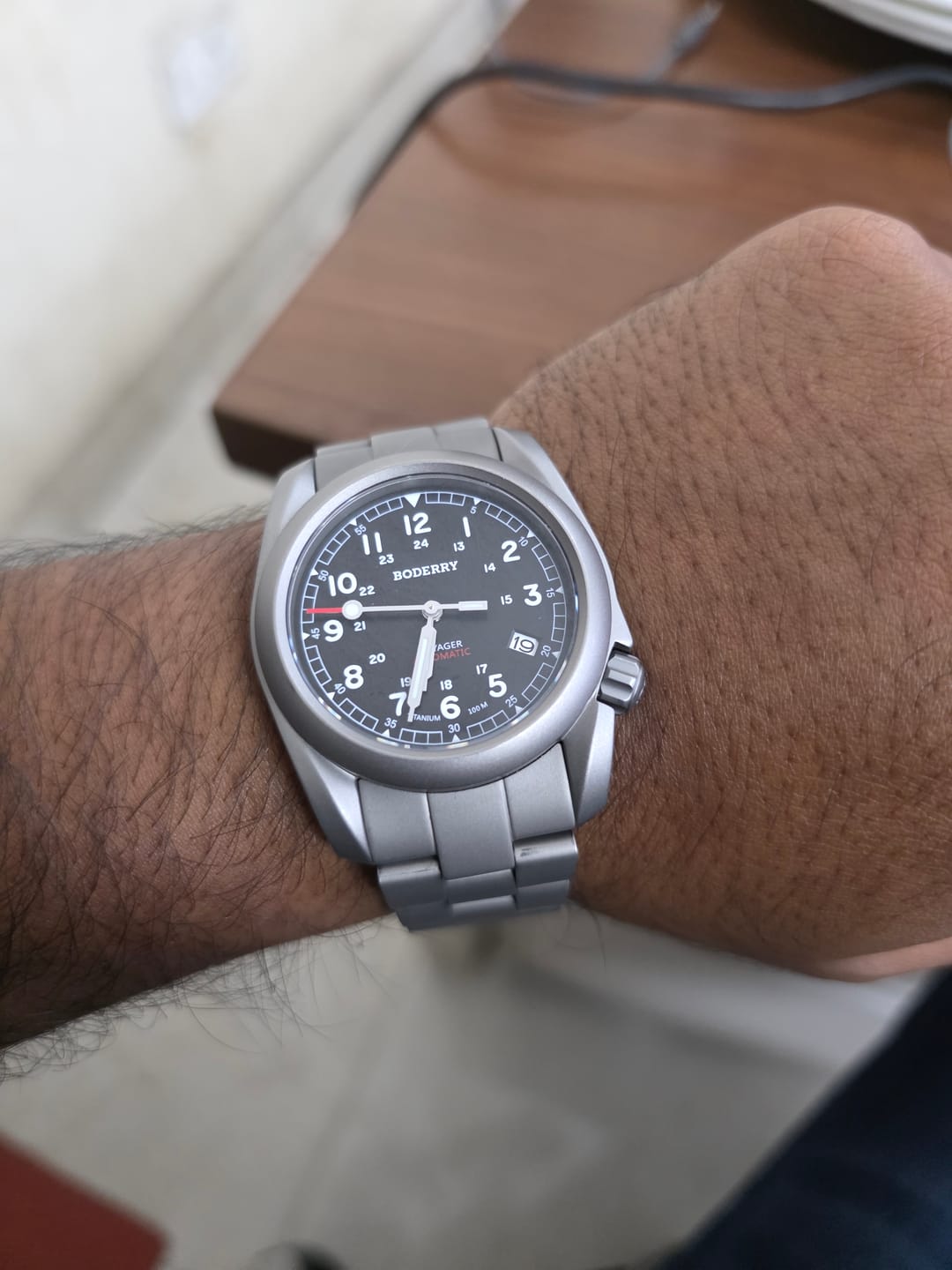 Customer photo review of VOYAGER - 100M Waterproof Titanium Automatic Field Watch | Black-bracelet