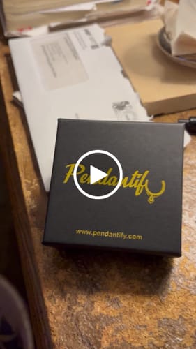 Customer video review of Custom Photo Engraved Pendant Necklace